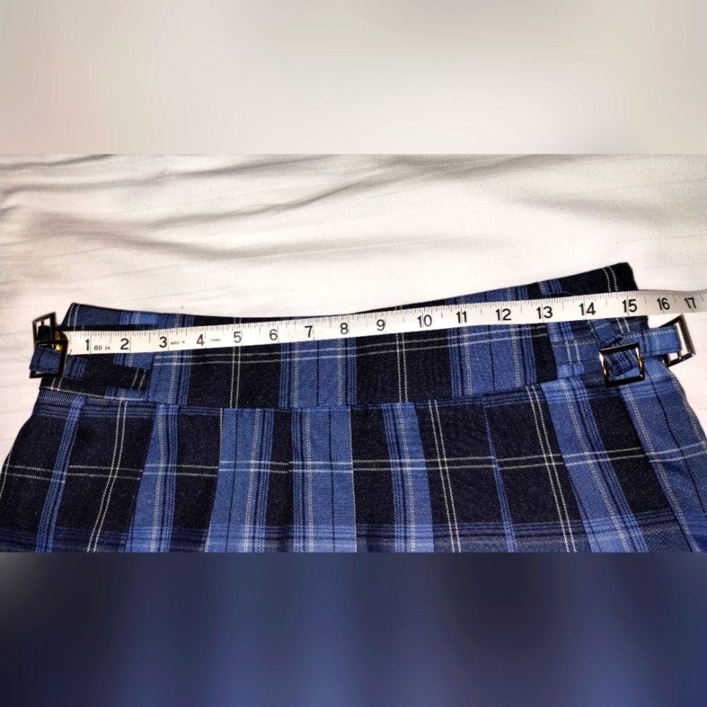 Like-New Blue Plaid Pleated Women's Skirt - Picture 3 of 8